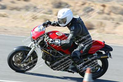 media/Feb-05-2023-Classic Track Day (Sun) [[c35aca4a42]]/Group 3/session 3 turn 13/